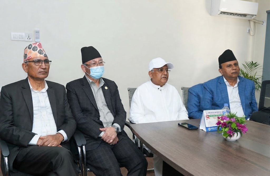 ओलीद्वारा चार प्रदेशका एमाले नेताहरूलाई स्थानीय तह निर्वाचनको तयारीमा जुट्न निर्देशन