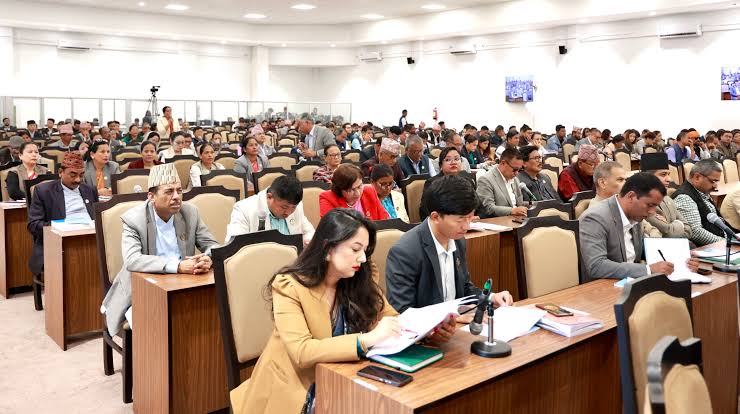 सङ्घीय संसद्को चालू अधिवेशन आज राति १२ बजेदेखि अन्त्य हुने